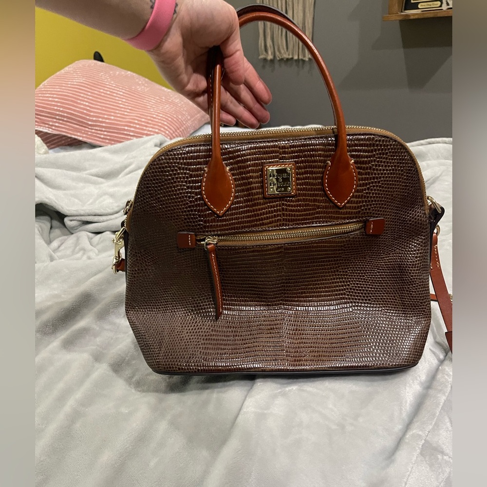 Dooney & Bourke purse